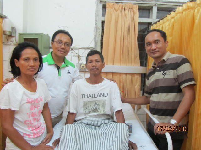 Operasi Bersama Trigeminal Neuralgia di RS Oen Solo, Maret 2012