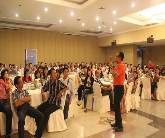 Kegiatan Gathering di Palembang