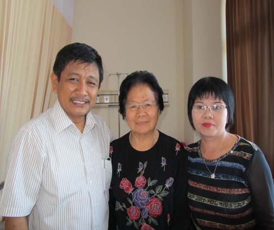 Kunjungan Team Brain & Spine Center ke Pasien